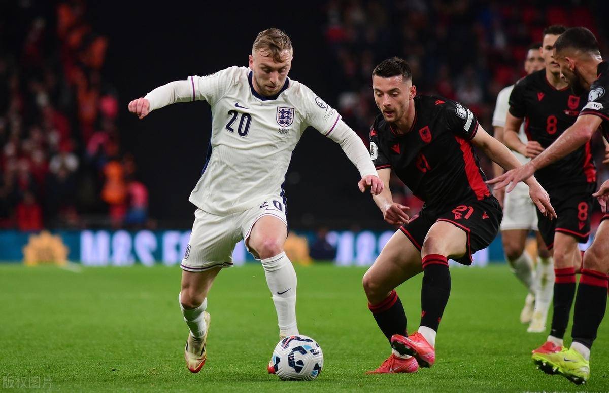 英格兰队客场击败摩尔多瓦队晋级 英格兰队客场击败摩尔多瓦队晋级