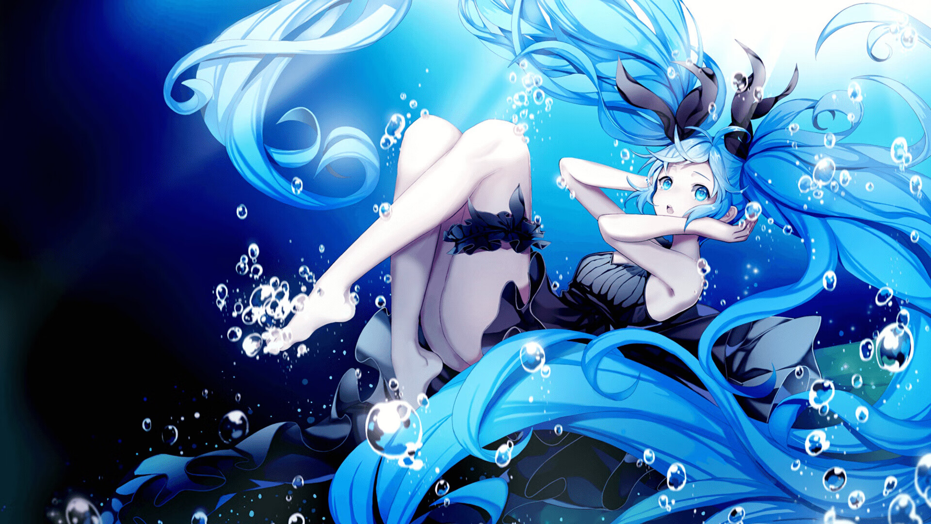 赛道与球场,当老鹰鏖战魔术,哈利伯顿在F1年度争冠中接管比赛